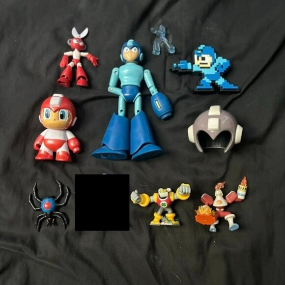 Mega Man Lot - Picture 1 of 2